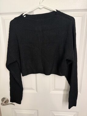 Black Cropped Knit Sweater - Women